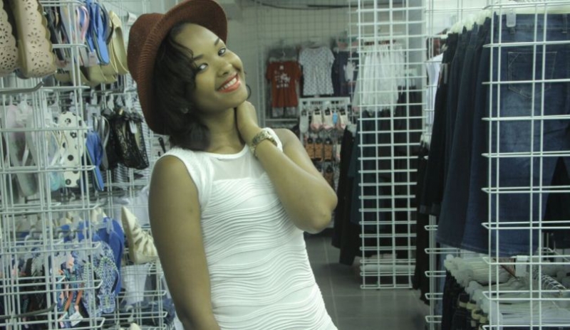 Gogo agiye  gushyira ku ruhande imwe mu mbogamizi yamukomaga mu nkokora mu gukorera Imana - VIDEO