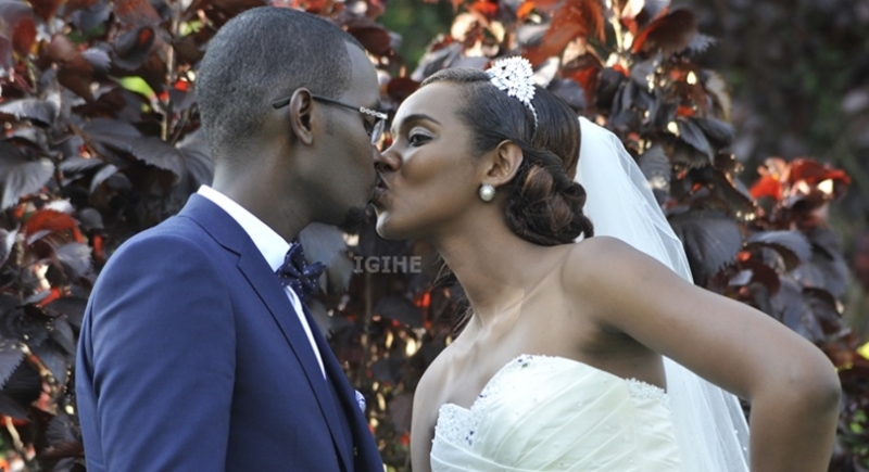 Miss Rusaro Carine yakoze ubukwe, yambikana impeta na Mpayana Fio Logan - Amafoto