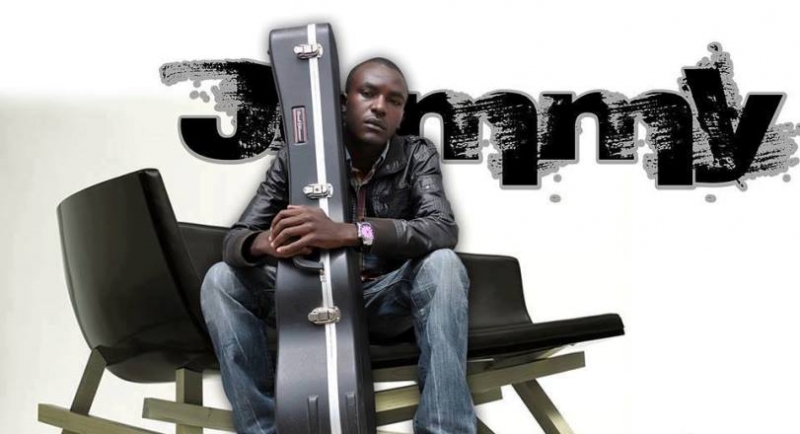 Karongi: Jimmy Claude yifashishije Hip Hop atanga ubutumwa ku bapasiteri b’abatekamitwe