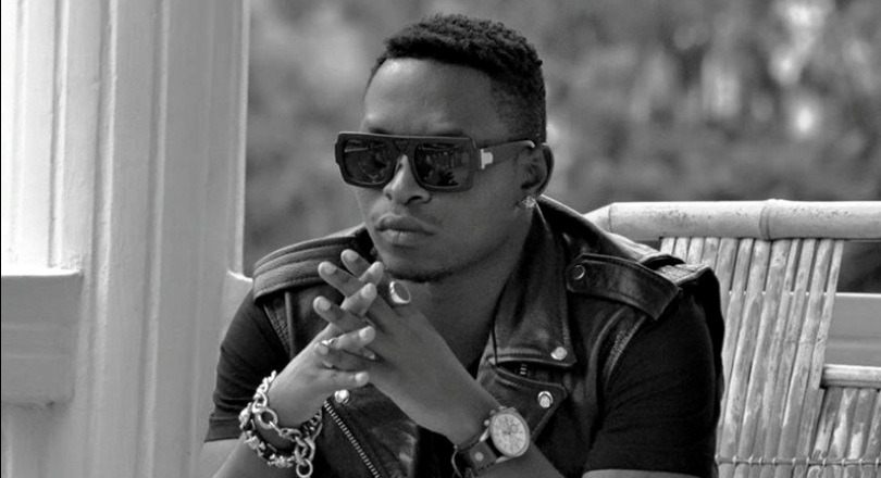Bull Dogg yemera ko Hip Hop ishoje umwaka irushwa umurindi na Afrobeat anatangaza indirimbo y’umwaka muri HipHop