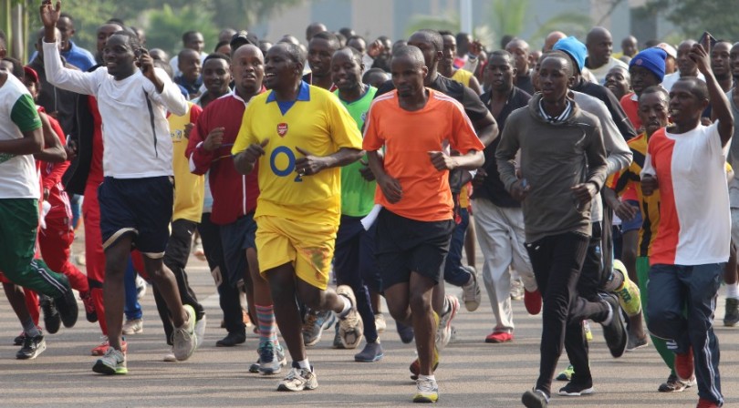 Abitabiriye CAR FREE DAY itangira 2018 batashye babwiwe ko izajya iba kabiri mu kwezi-AMAFOTO