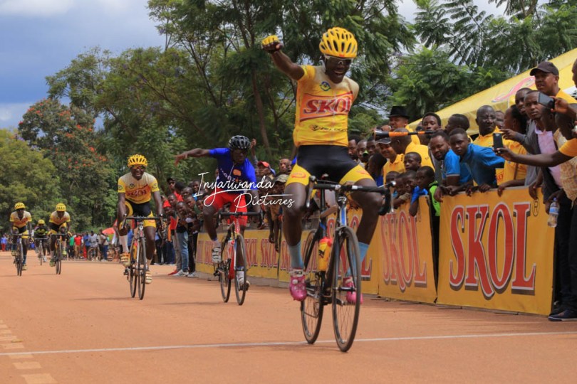 HUYE: Ruberwa Jean Damascene na Habimana Jean Eric bahaye urugero abana bagaragazaga impano muri Tour de Huye 2019