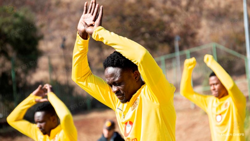 James Kotei yatandukanye na Simba SC asinya muri Kaizer Chiefs