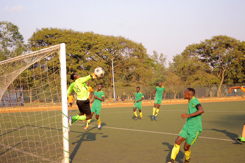 Uwiduhaye Abu Bakr yafashije Heroes FC gutsinda Etoile De l’est FC -AMAFOTO
