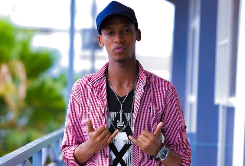 Siti True Karigombe yashyize hanze amashusho y'indirimbo Sandra, yaduhishuriye ibintu benshi batazi kuri Riderman-VIDEO