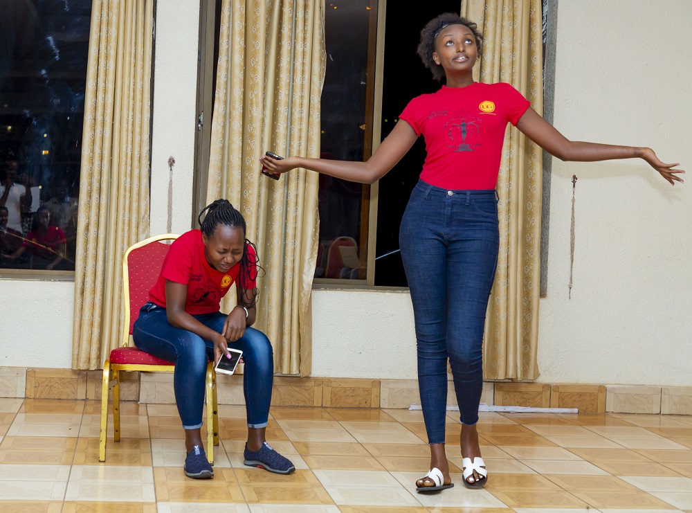 Abari muri Miss Supranational Rwanda bakinnye ikinamico ishingiy ...