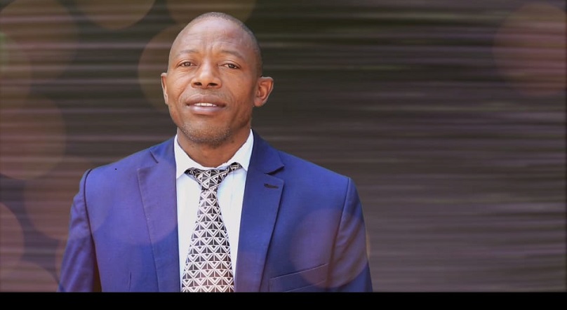 Umwarimu muri Kaminuza zo mu mahanga, Dr Habyarimana yasohoye indirimbo isaba Imana gukiza Isi Covid-19-VIDEO