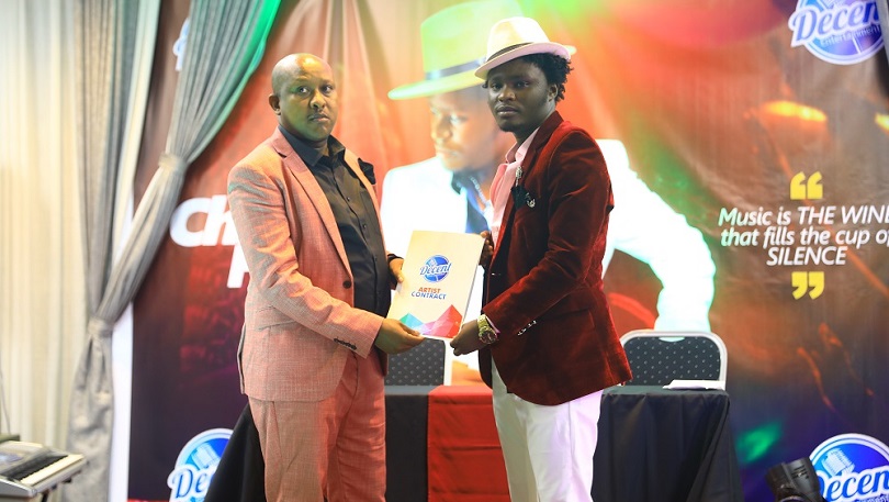 Muyoboke Alex yamuritse umuhanzi mushya w’impano itangaje agiye kubera umujyanama