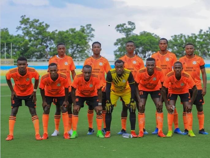 AS Muhanga yareze Rutsiro FC muri FERWAFA kubera umukinnyi watsi ...