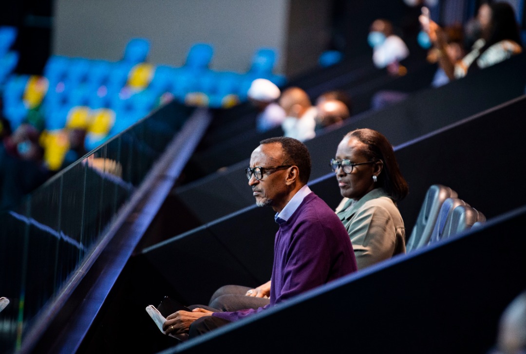 Perezida Kagame na Madamu bitabiriye umukino Patriots BBC yatsinzwemo na US Monastir yo muri Tunisia - AMAFOTO