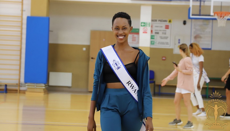 Miss Supranational: Karla wo muri Puerto Rico yabaye Miss Elegance, Miss Umuratwa aboneka muri 11 bitwaye neza