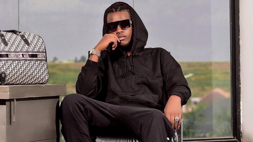 Calvin Mbanda yakoze indirimbo ya mbere nyuma yo kuva muri The Mane-VIDEO