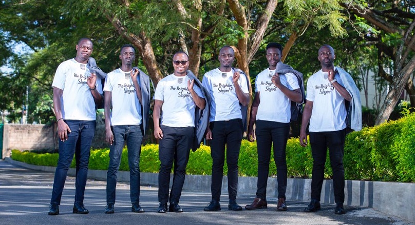 The Bright Five Singers bakoze indirimbo ku isengesho rya Dawe uri mu Ijuru-VIDEO