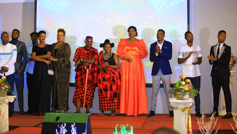 Rwanda Gospel Stars Live yatangijwe ku mugaragaro; amafoto yerekana uko abaramyi 15 baserutse