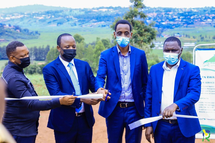 Ibibanza birahari n'amafaranga arahari - KTN na LETSHEGO borohereje abashaka kubaka