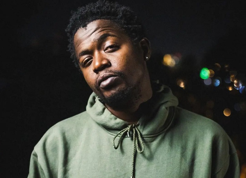 “Natareka ibimogi azisanga ku gasi’’ Amalon yashyize hanze EP iriho indirimbo zirimo ubutumwa bugaruka ku byamuvuzweho-VIDEO