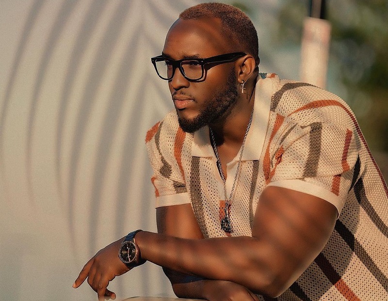 The Ben yazirikanye n'abantu bo mu ntara abashyiriraho imodoka zizabazana i Kigali zikanabasubizayo