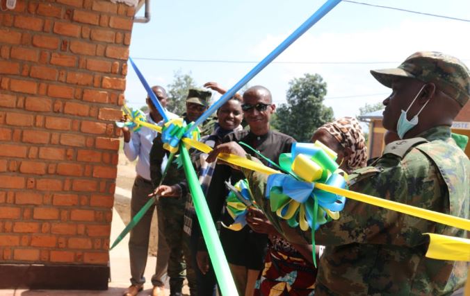 Rubavu: Hatashywe inzu zubakiwe abarokotse Jenoside yakorewe Aba ...