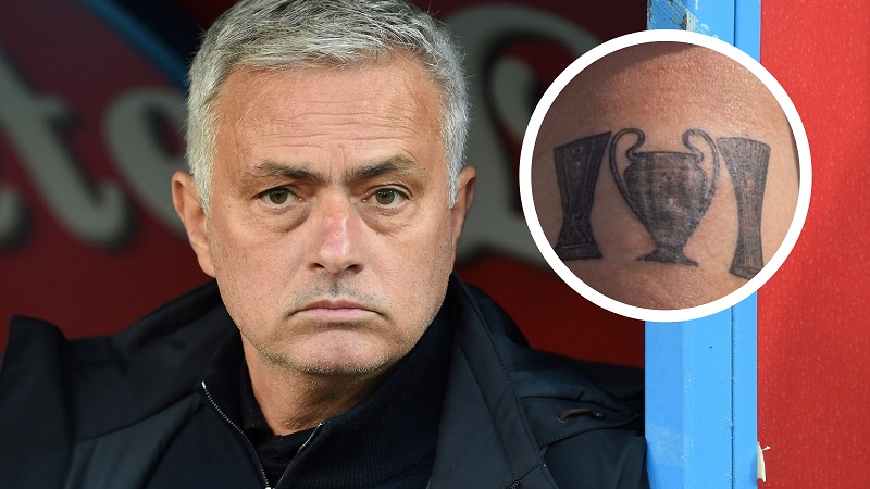Jose Mourinho yongeye kwivuga ibigwi, yishyirishaho igishushanyo cy'ibikombe bitatu bya UEFA yihariye