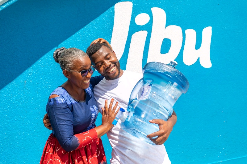 Yujuje imyaka 10 - JIBU irakataje ku ntego yo kugeza amazi meza ku banyarwanda