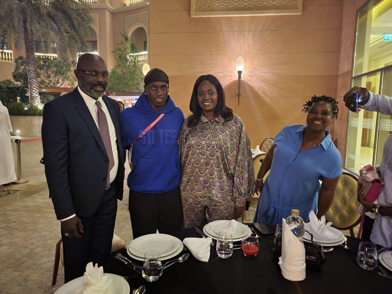 George Weah uyobora Liberia yasangiye n'umuhungu we watsindiye Amerika mu gikombe cy'isi ntibyishimirwa