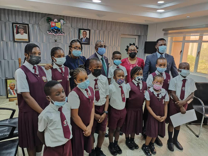 Nigeria ivugwamo indimi zirenga 600 igiye guca Icyongereza mu mashuri abanza