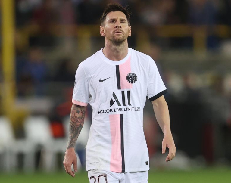 Ni mumureke ari hasi kandi nagurishwe hakiri kare - Lionel Messi yagenewe ubutumwa