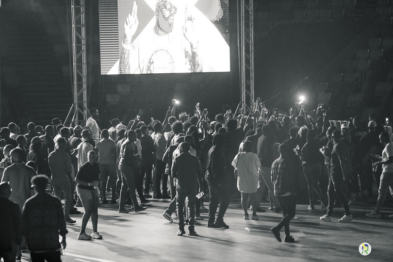 Amakosa yakozwe n’abazanye Demarco mu Rwanda, akaririmbira abantu mbarwa