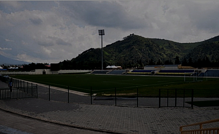 Derby y' i Rubavu yatangijwe n'ijoro ryo gucungana ku marozi muri Stade Umuganda