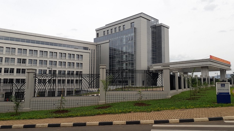 Guverinoma y’u Rwanda yihanganishije ababuriye ababo mu mpanuka y’ubwanikiro bw’ibigori