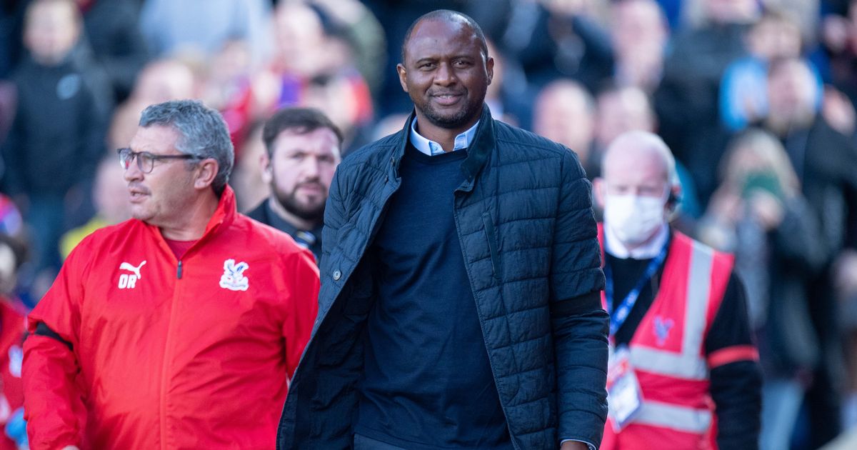 Patrick Vieira yaramaze imikono 12 adatsinda