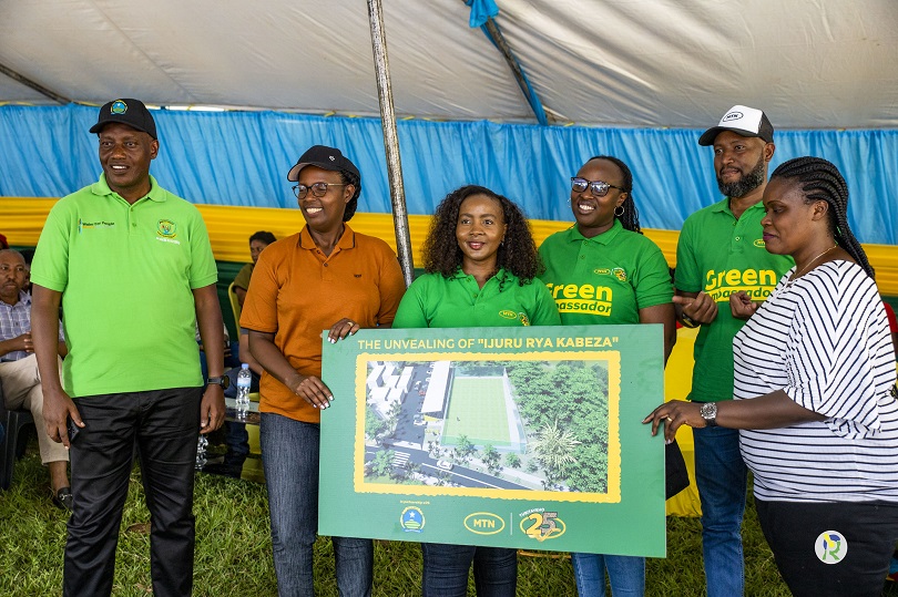 MTN yashoye Miliyoni 50 Frw mu mushinga w’ubusitani buzashyirwa i Kanombe-AMAFOTO