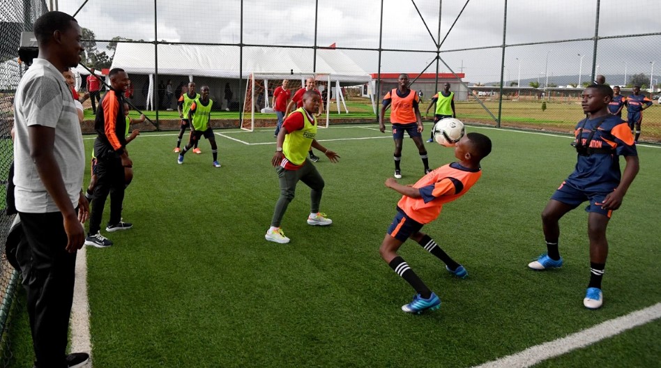 Akari ku mutima wa Jimmy Mulisa nyuma yo gusurwa na Madamu Jeannette Kagame