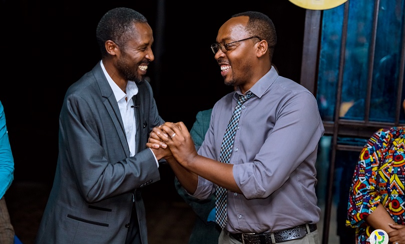 Dr Albert yahaye ububasha Jean Claude wamusimbuye ku buyobozi bwa Chorale de Kigali-AMAFOTO+VIDEO
