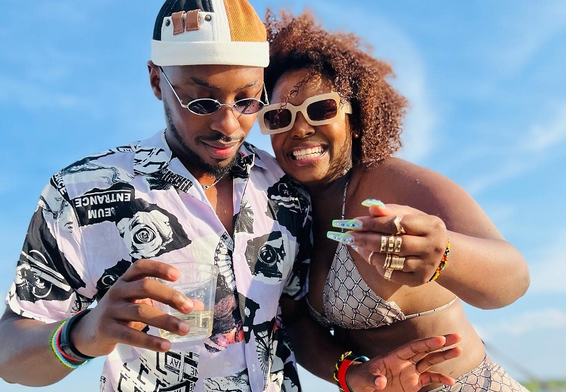 King James yifashishije Muchomante n’umugabo we mu ndirimbo yakoreye muri Texas-VIDEO