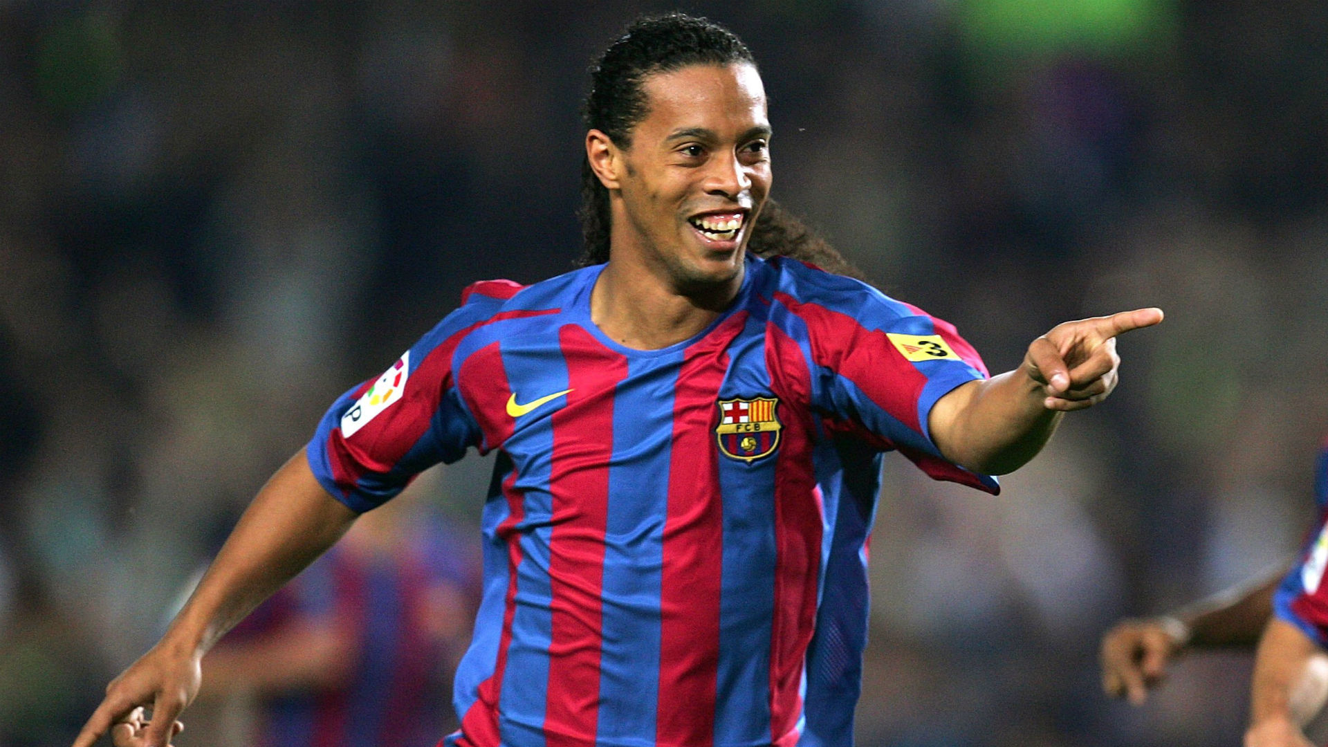 Ronaldinho yemeje ko mu mwaka utaha azaza mu Rwanda