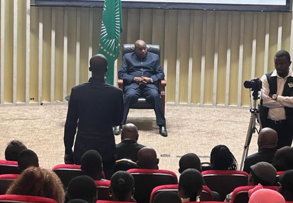 Icyo u Rwanda ruvuga ku magambo Perezida Ndayishimiye yavugiye ...