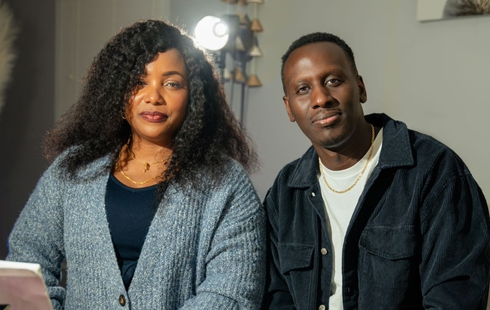 Fiston Bujambi waminuje mu muziki yahuje imbaraga na Christina Shusho baririmbana "Utanishikilia" - VIDEO