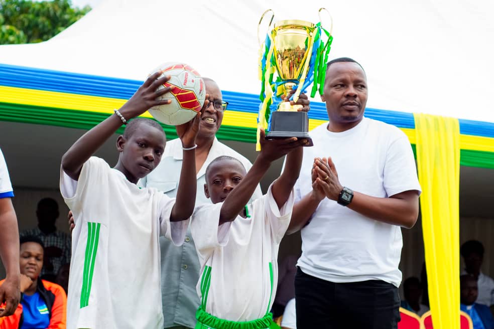 ESB Kamonyi yihariye imyanya ya mbere mu mikino y'Amashuri Kag ...