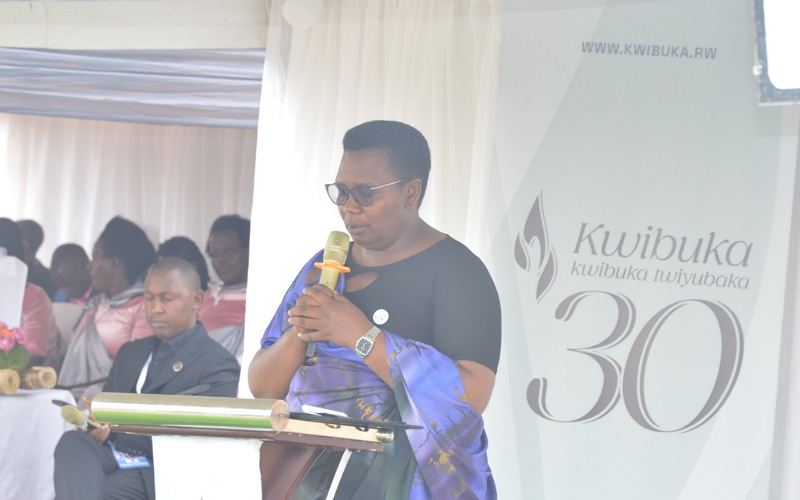Rwamagana:Hibutswe abagore n'abana bishwe muri Jenoside yakorewe ...