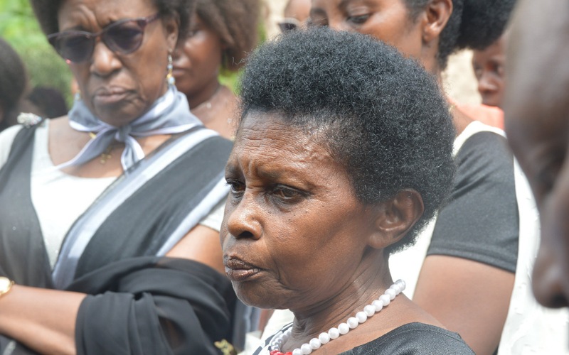Rwamagana:Hibutswe abagore n'abana bishwe muri Jenoside yakorewe ...
