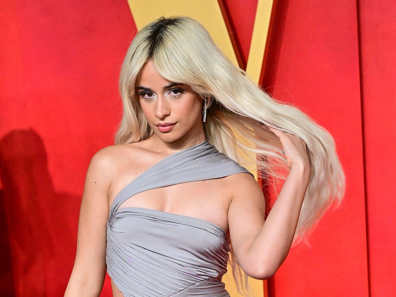 Camila Cabello yatangaje igihe yatakarije ubusugi