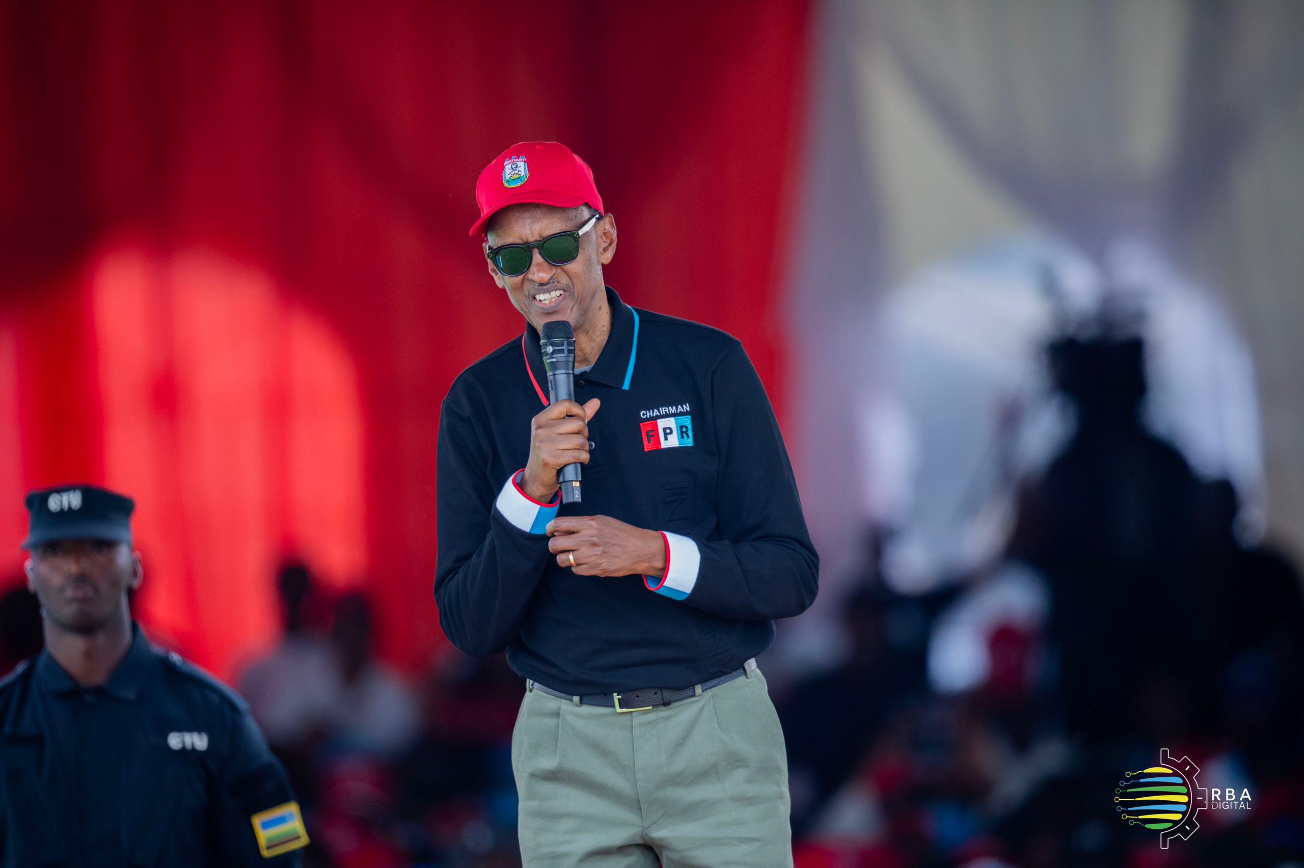 Umuntu ni nk'undi, ntabwo baragera ku kurema umuntu kuko ntibyakunda - Paul Kagame wa FPR