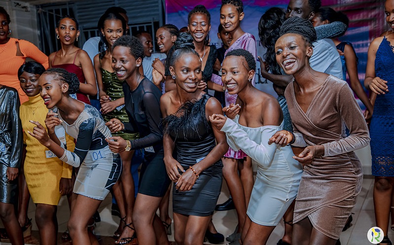 Rwanda Global Top Model: Abanyamideli 30 binjiye mu matora mu gihe ibihembo byongerewe