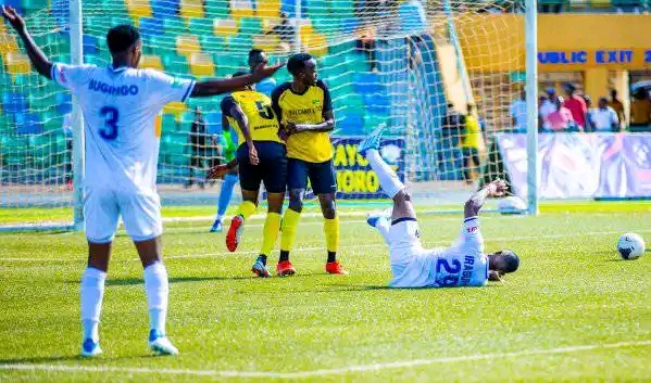 Mukura VS yamanitse amaboko yisegura ku bafana bayo