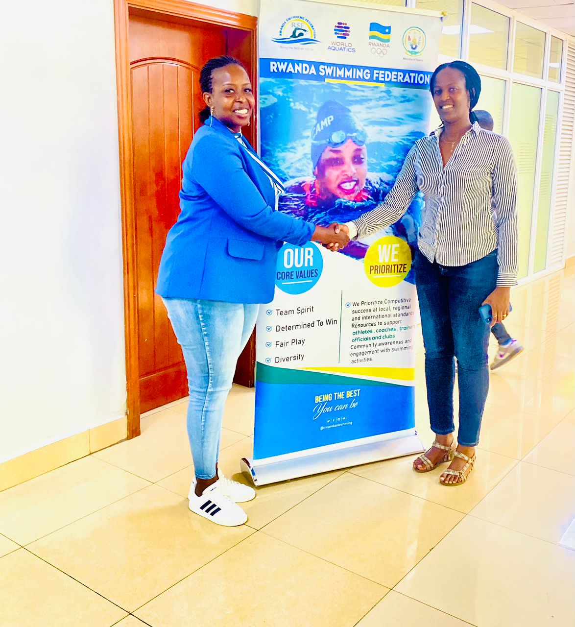 Munyana Cynthia yatorewe kuyobora ishyirahamwe y'Umukino wo koga mugihe k'Imyaka 4