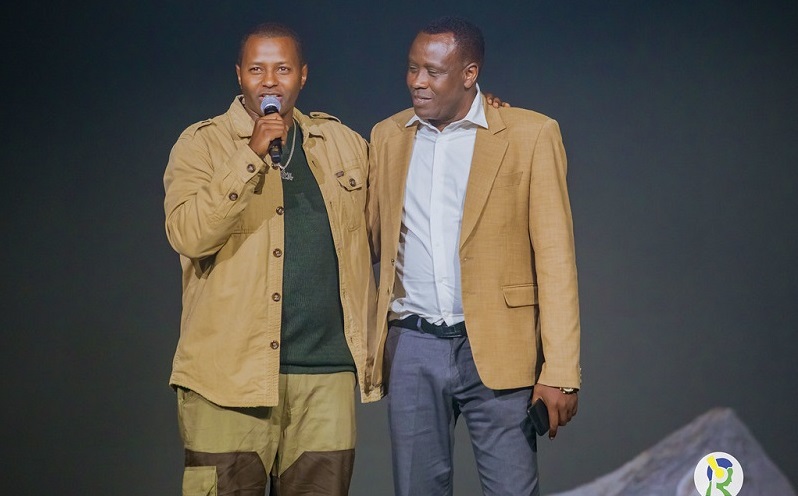 Luckman Nzeyimana yahishuye uko yafashijwe na Se wa Davis D kubona akazi kuri Televiziyo-AMAFOTO