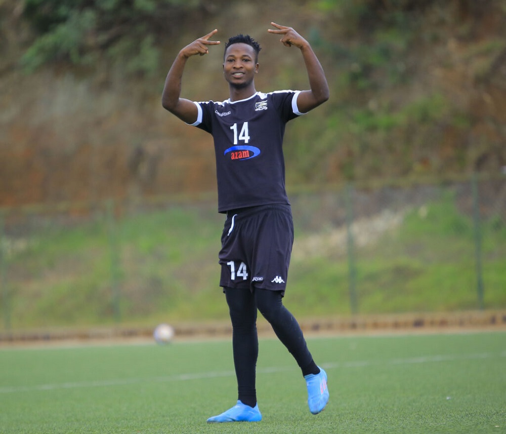 Police FC yasinyishije Byiringiro Lague wari wakiriwe na Rayon Sports