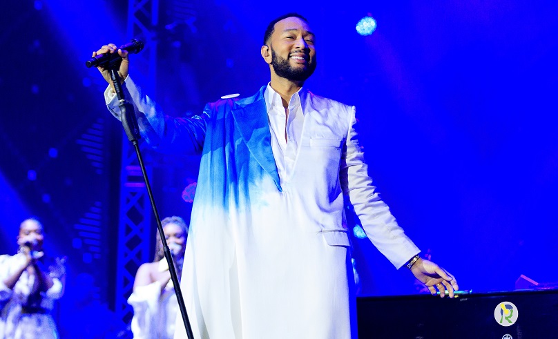 John Legend yasubije abatekereza gufatira ibihano u Rwanda bamusabye guhagarika igitaramo