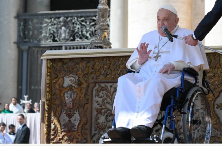 Uburwayi bushobora kuba ahantu heza ho guhurira n’Imana - Papa Fransisiko